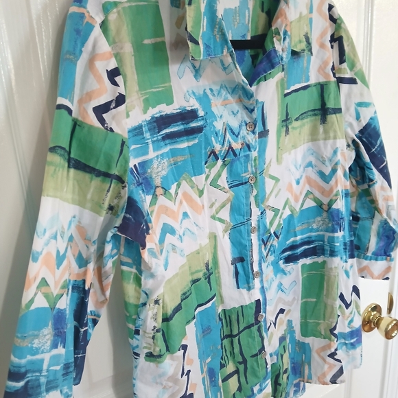 Chico's Multicolor Abstract Button Front Blouse Artsy Teacher Casual Vintage - Picture 3 of 5